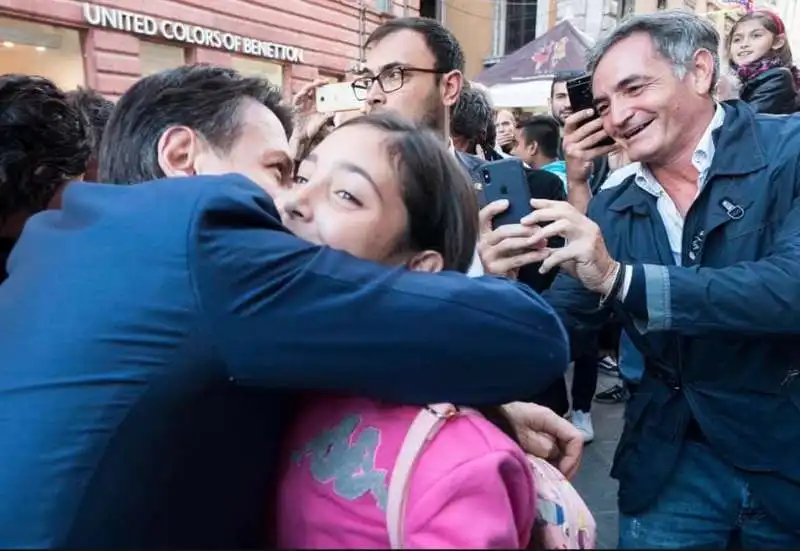 GIUSEPPE CONTE IN UMBRIA