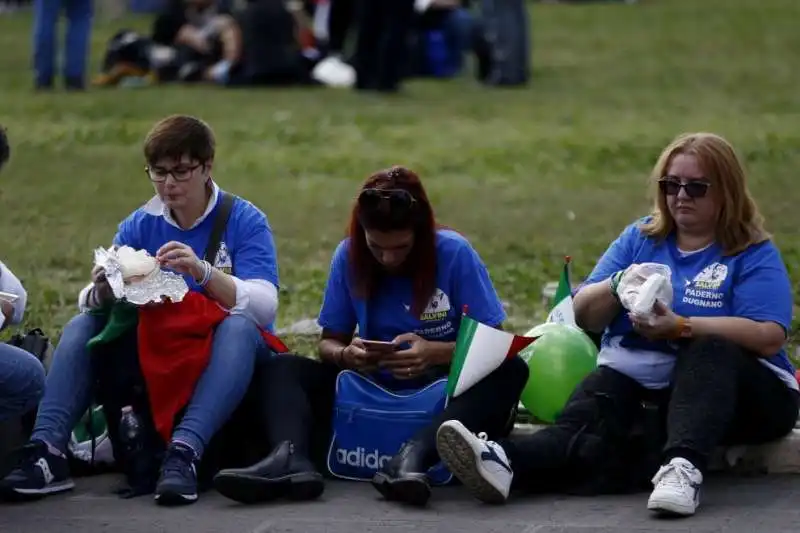 la manifestazione del centrodestra a piazza san giovanni    20