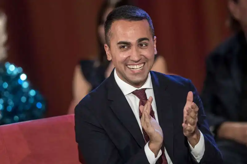 luigi di maio al maurizio costanzo show