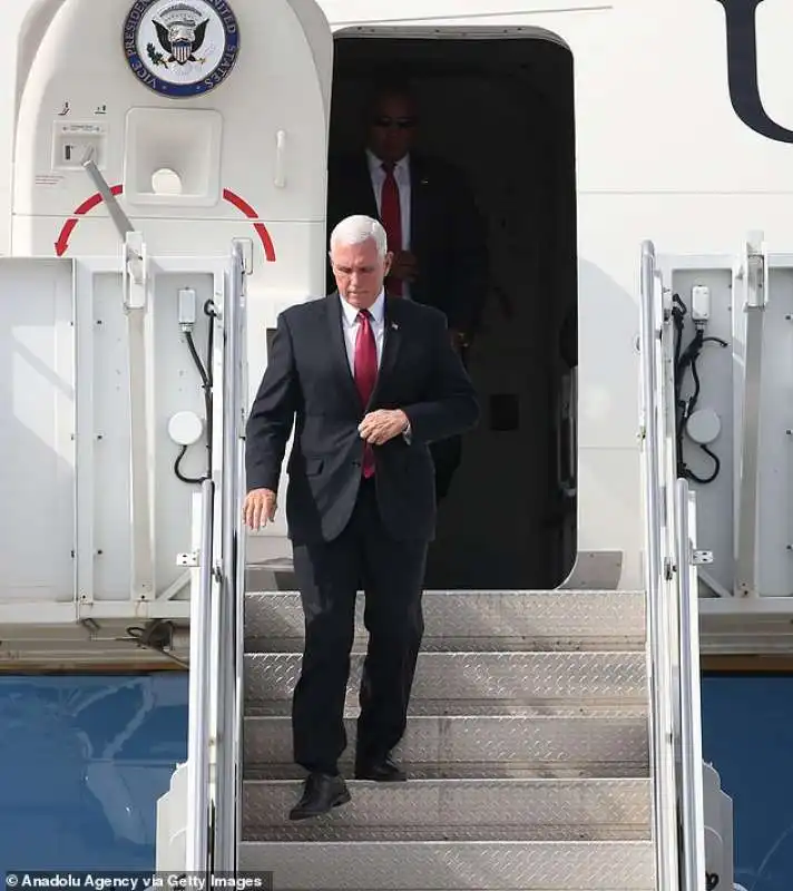 mike pence arriva in turchia