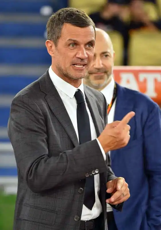 paolo maldini foto mezzelani gmt019