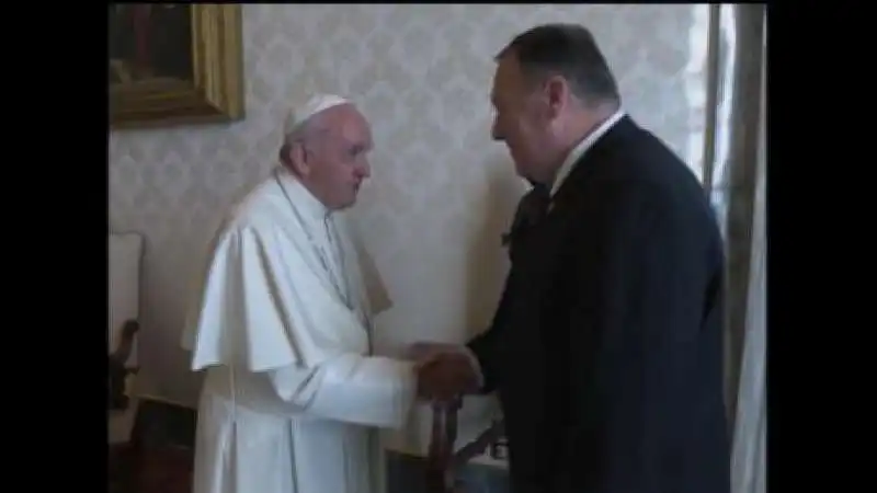 PAPA FRANCESCO RICEVE MIKE POMPEO 1