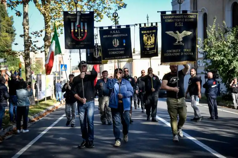 predappio, raduno di fascisti per l'anniversario della marcia su roma 21