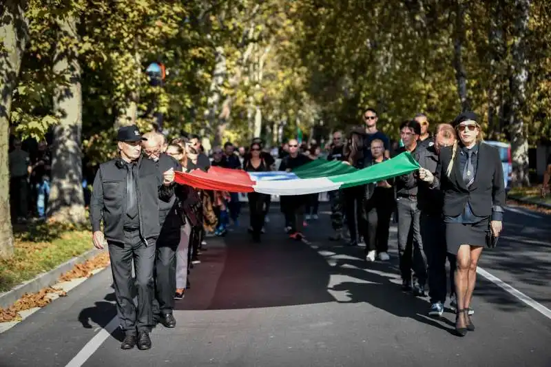 predappio, raduno di fascisti per l'anniversario della marcia su roma 28