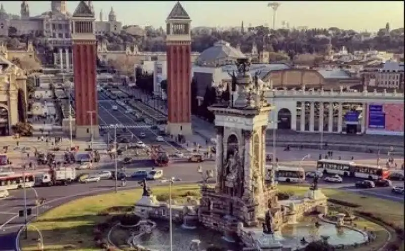 esquerra de l’eixample, a barcellona  3