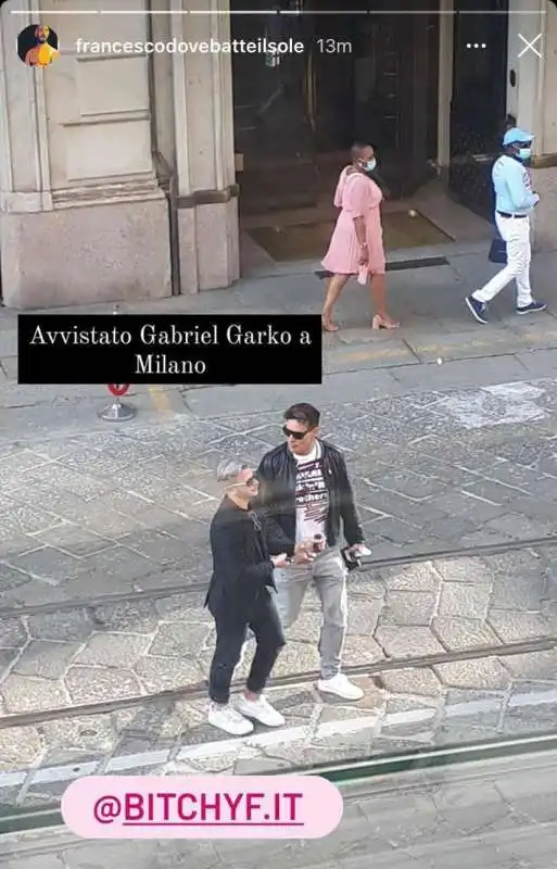 gabriel garko a milano con un ragazzo misterioso