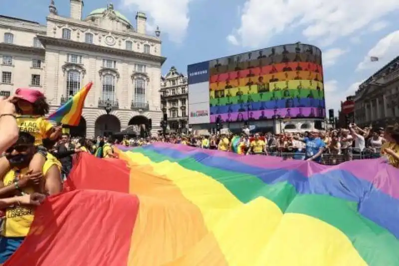 GAY PRIDE LONDRA 