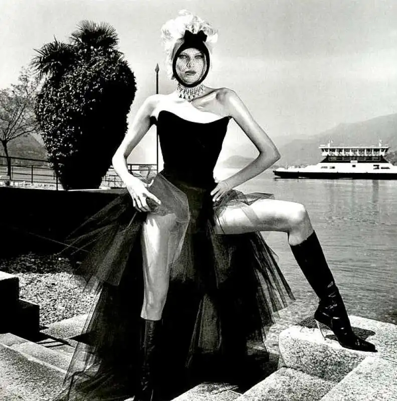 helmut newton