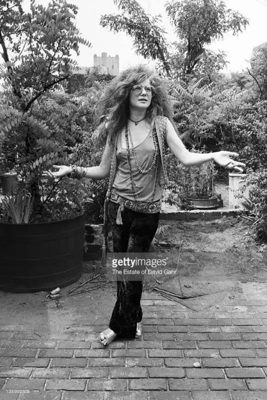 janis joplin al chelsea hotel 