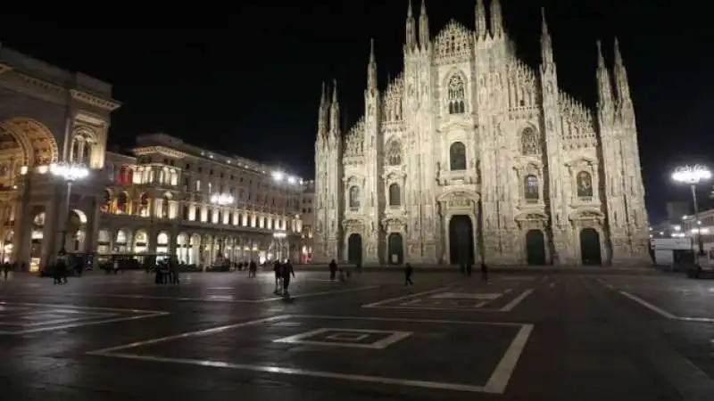 MILANO COPRIFUOCO