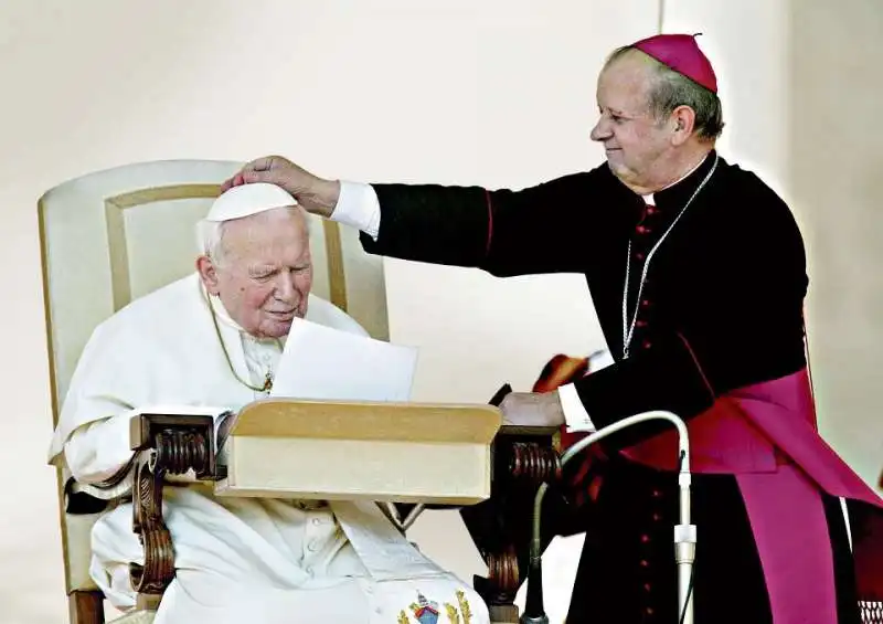 Papa Wojtyla e Stanislaw Dziwisz