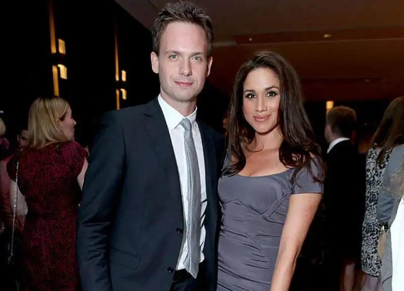 patrick j. adams e meghan markle 3