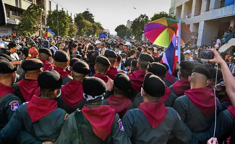 proteste bangkok 8