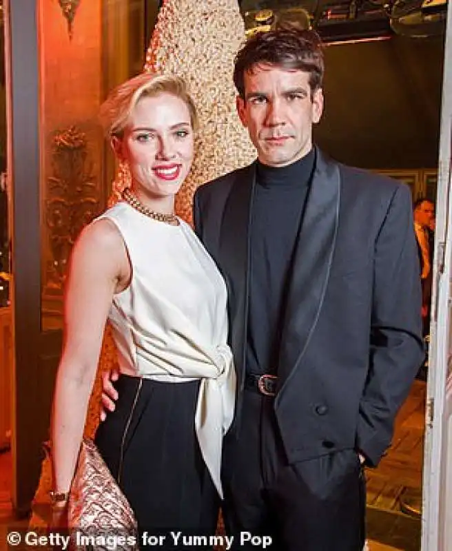 scarlett johansson e romain dauriac