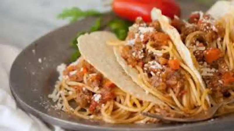 tacos spaghetti