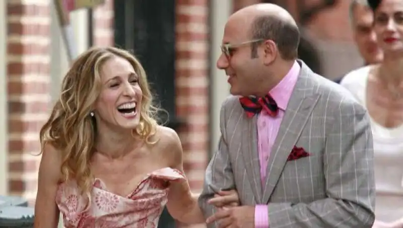 willie garson e sarah jessica parker in sex and the city 1