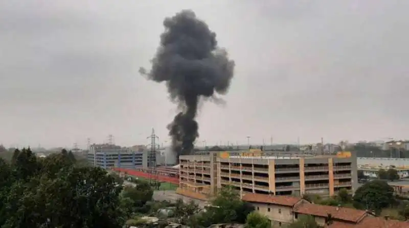 AEREO CADUTO A SAN DONATO A MILANO