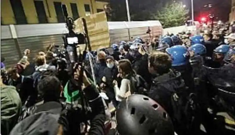 anarchici no green pass a milano 5