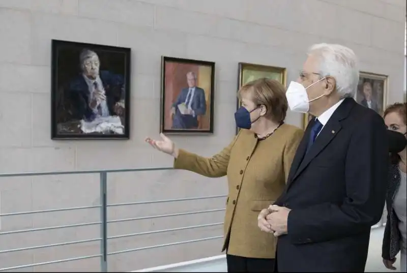 angela merkel sergio mattarella  1