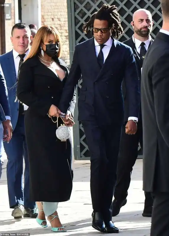 BEYONCE E JAY Z AL MATRIMONIO DI ALEXANDRE ARNAULT E GERALDINE GUYOT