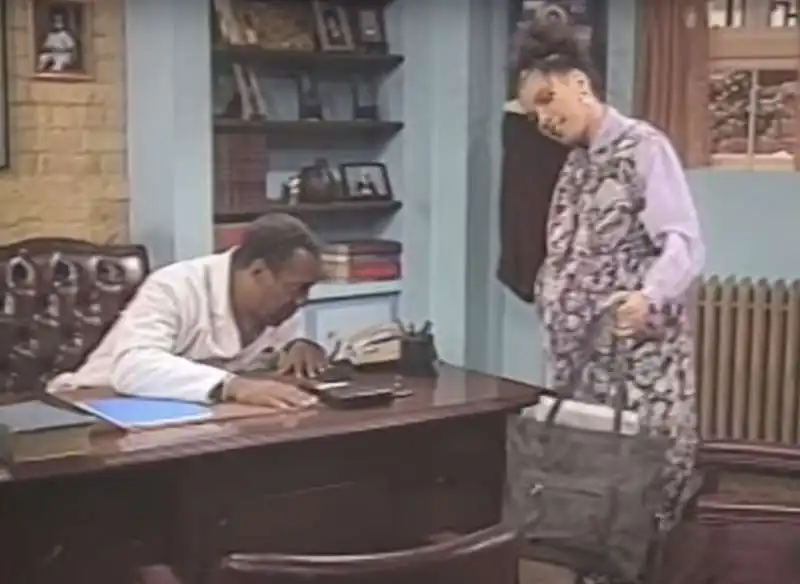 BILL COSBY E LILI BERNARD IN THE COSBY SHOW 