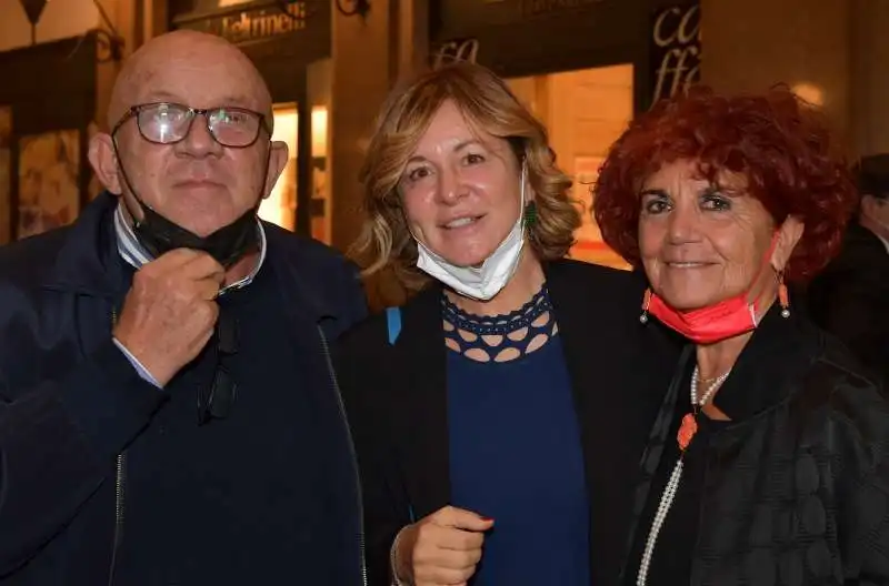 carlo degli esposti  berta zezza  valeria fedeli  foto di bacco