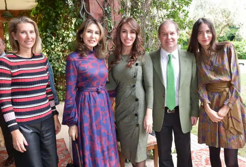 cristina cicogna  mariapia ruspoli  vittoria e guglielmo givannelli marconi  camilla alibrandi  foto di bacco