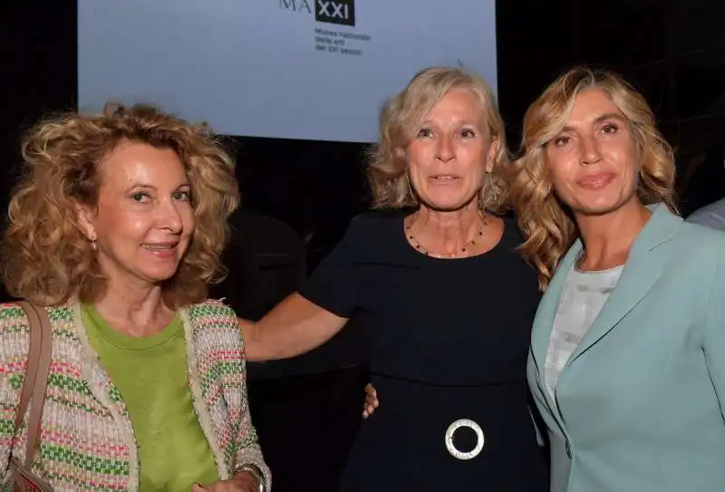 daniela porro  giovanna melandri  myrta merlino  foto di bacco