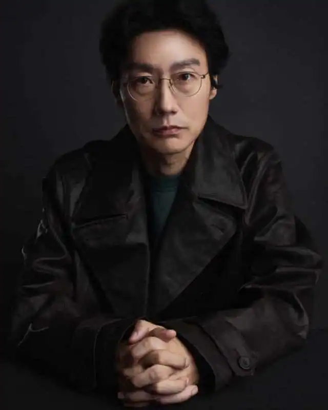 Hwang Dong-hyuk