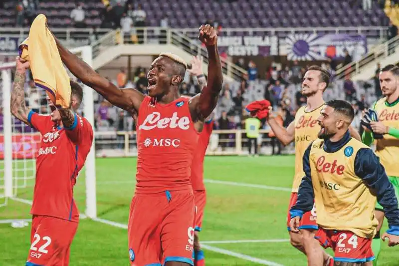 INSULTI RAZZISTI A KALIDOU KOULIBALY VICTOR OSIMHEN