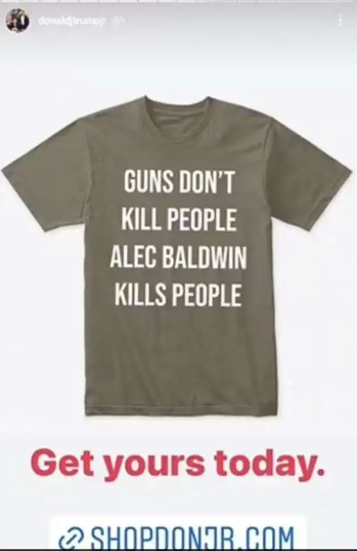 la t shirt contro alec baldwin di donald trump jr