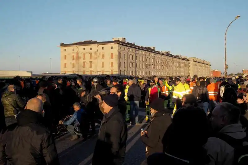 manifestazione no green pass a trieste 4