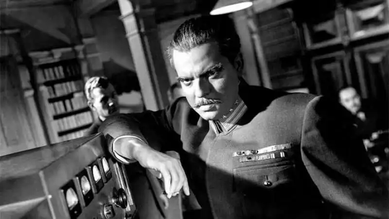 orson welles   terrore sul mar nero 