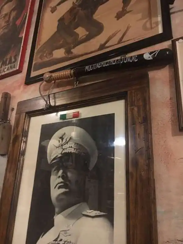 pizzeria fascista camaiore 11