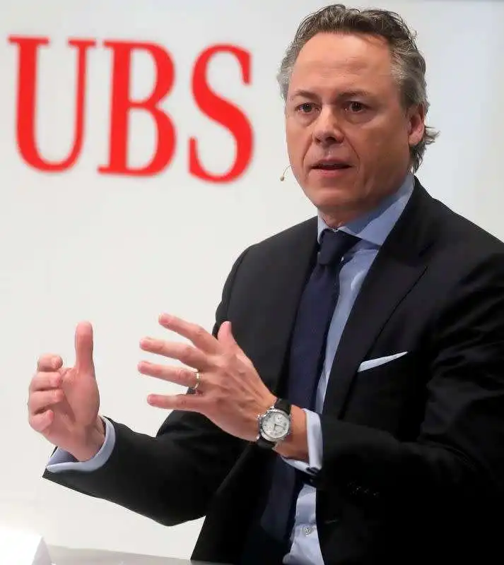 ralph hamers ceo ubs 