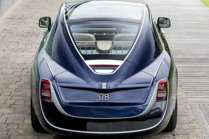 rolls royce sweptail 1