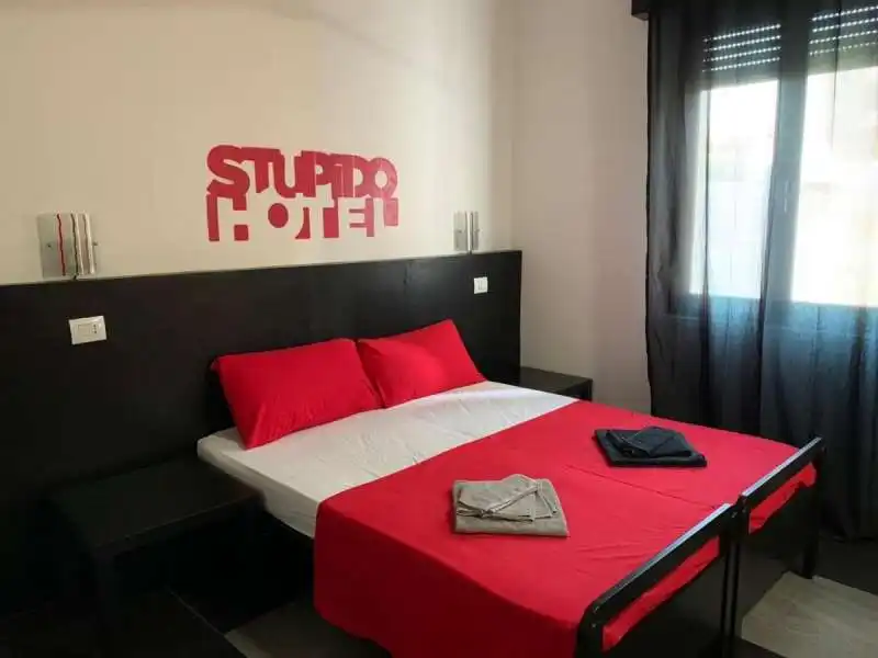 stupido hotel a rimini 7