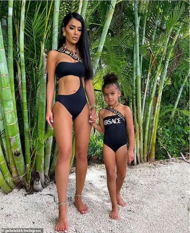 wag gabby con la figlia a miami