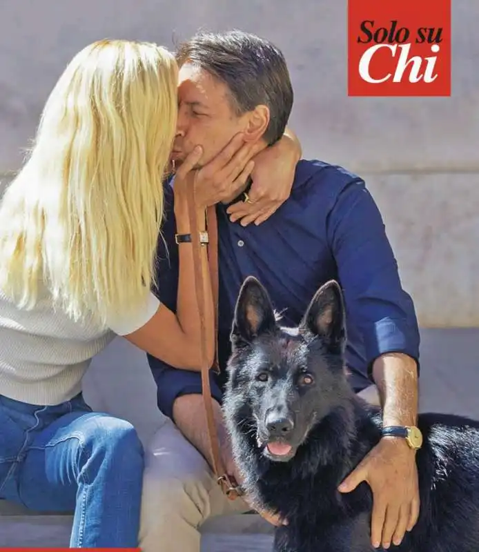 bacio olivia paladino giuseppe conte   foto chi   