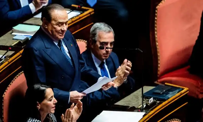 BERLUSCONI AL SENATO 6