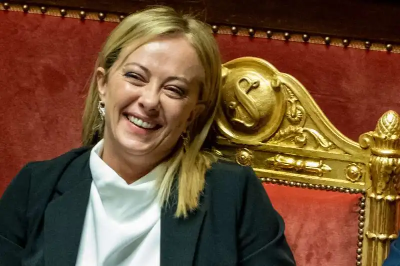 giorgia meloni al senato  2