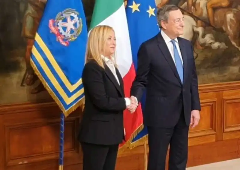 GIORGIA MELONI E MARIO DRAGHI     