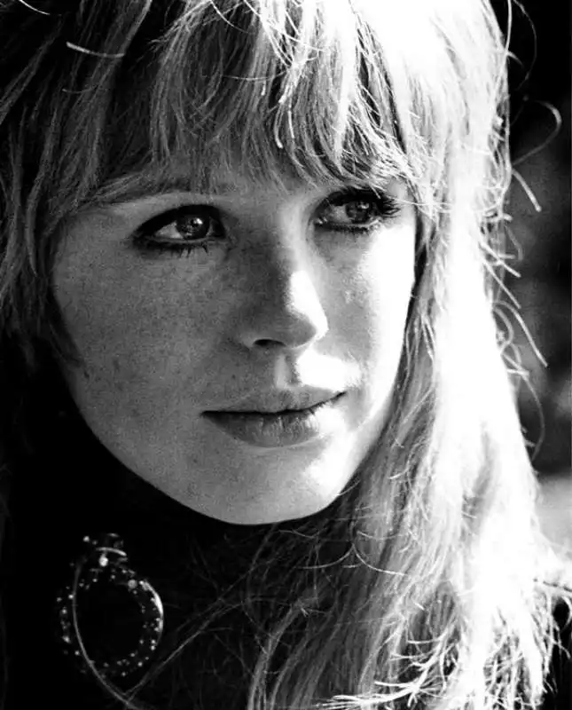 marianne faithfull 4