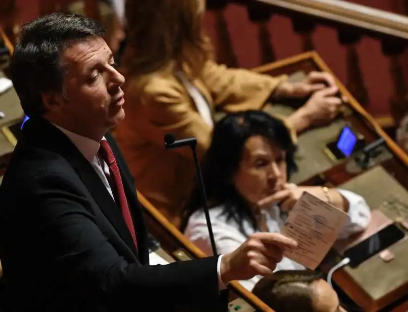 matteo renzi in senato 1