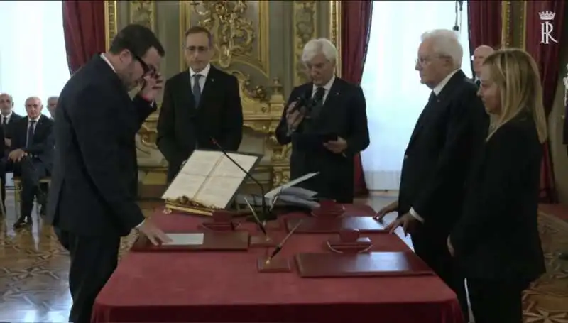 matteo salvini giura da ministro davanti a mattarella e meloni 