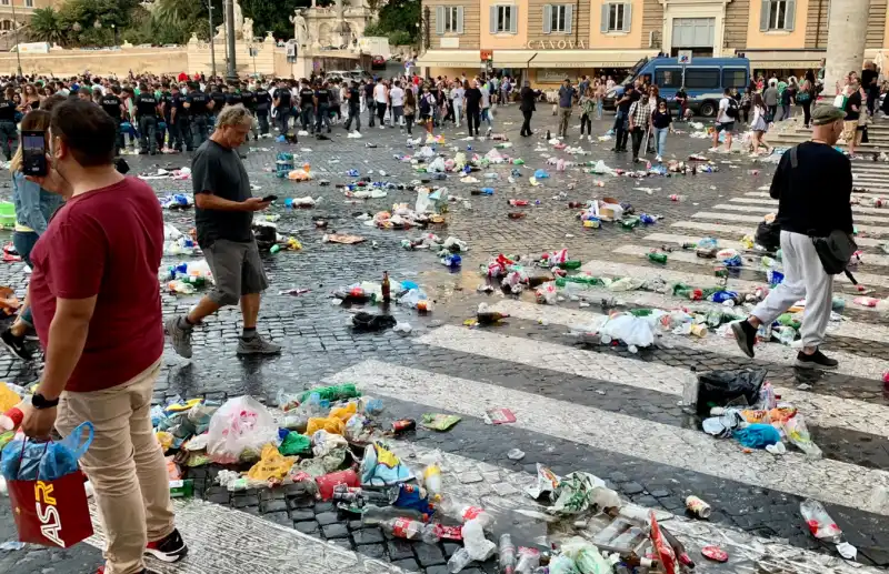 piazza del popolo tifosi betis