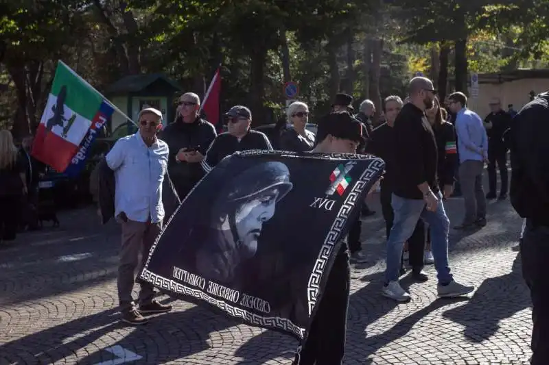 predappio, corteo degli arditi per il centenario marcia su roma   5