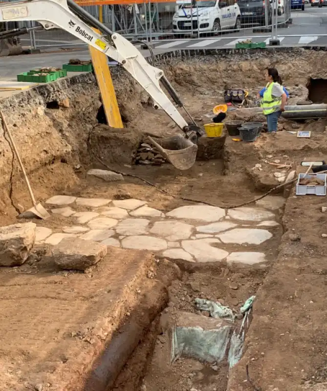 resti archeologici piazza pitagora roma