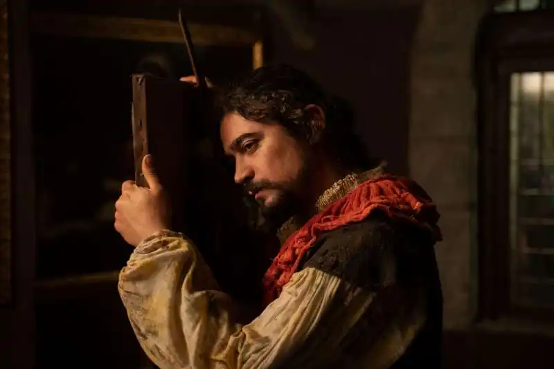 riccardo scamarcio   l'ombra di caravaggio   1