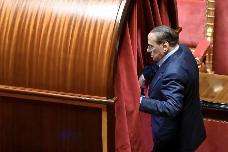 SILVIO BERLUSCONI AL SENATO